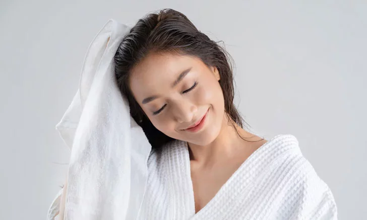 5 ways to solve the problem of oily, flat hair quickly and effectively